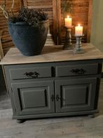 Landelijke kast., Ophalen, Zo goed als nieuw