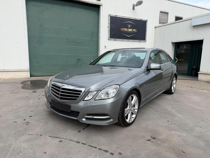 Mercedes E220 CDI Automaat/Euro 5/Avantgarde/1ste Eigenaar, Autos, Mercedes-Benz, Entreprise, Achat, Classe E, ABS, Airbags, Air conditionné