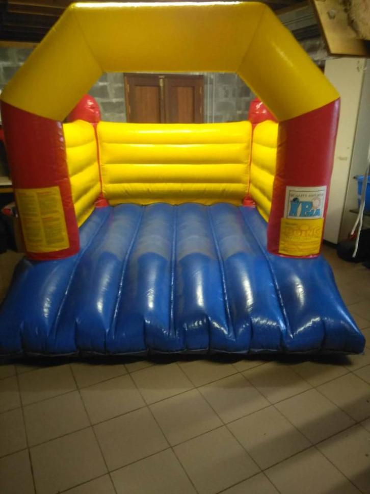 château gonflable à louer, Hobby & Loisirs créatifs, Articles de fête | Location, Neuf, Enlèvement