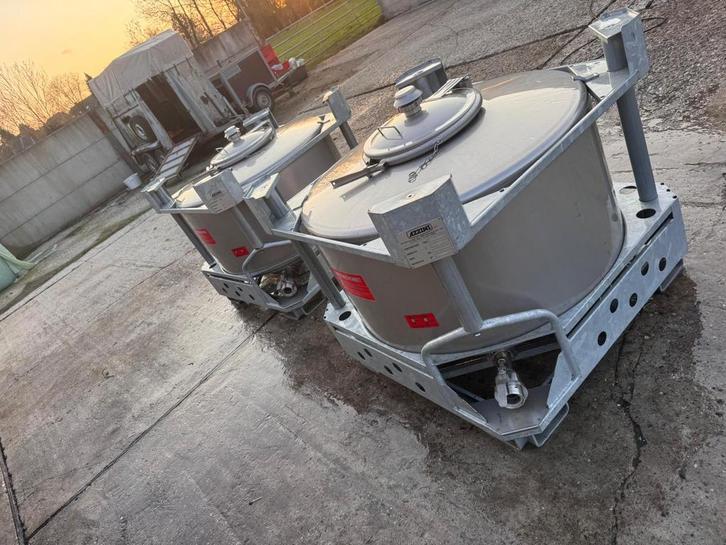 cuves inox AZZINI FL 500, Doe-het-zelf en Bouw, Metalen, Zo goed als nieuw, Ophalen