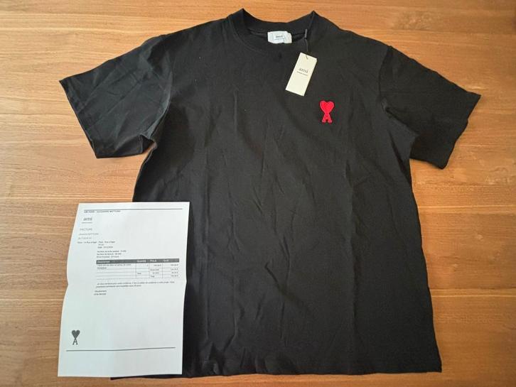 AMI Paris T-shirt – nieuw, met labels en factuur, Kleding | Heren, T-shirts, Zo goed als nieuw, Maat 52/54 (L), Zwart, Ophalen of Verzenden