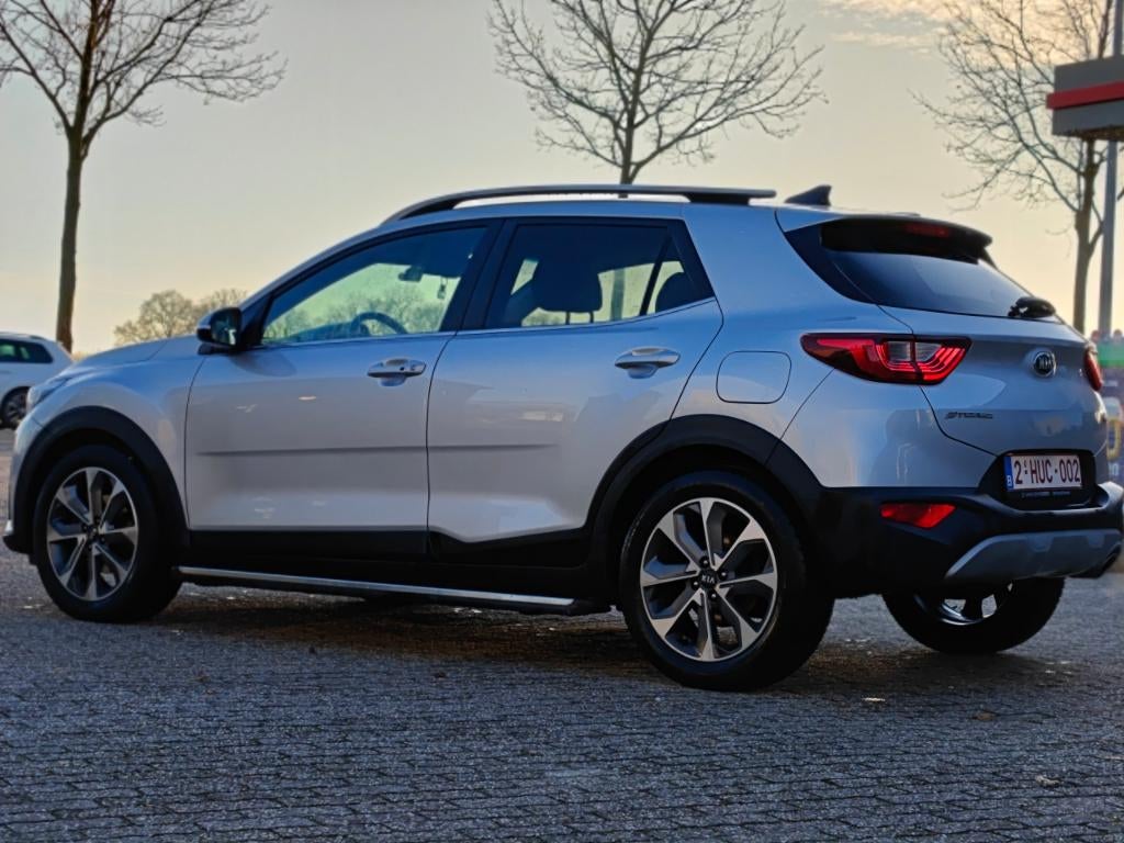 KIA Stonic 1.0 T-GDi, Autos, Kia, Cuir, Argent ou Gris, Achat, Euro 6