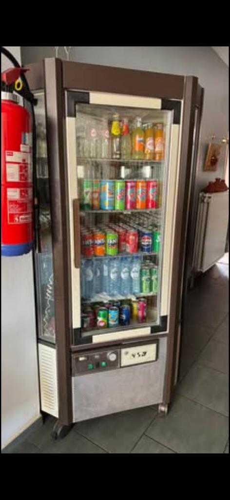 Drankkoelkast/gekoelde vitrine —, Zakelijke goederen, Horeca | Food, Dranken, Ophalen