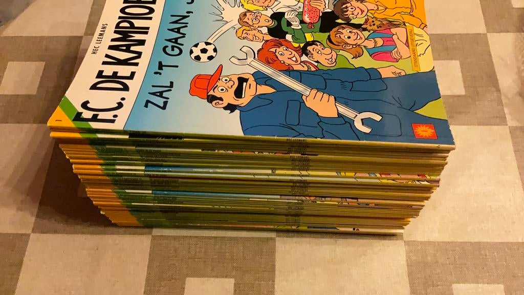Fc de kampioenen - 52 strips aan 3,00 €/stuk of alles 135 €, Boeken, Ophalen of Verzenden, Zo goed als nieuw
