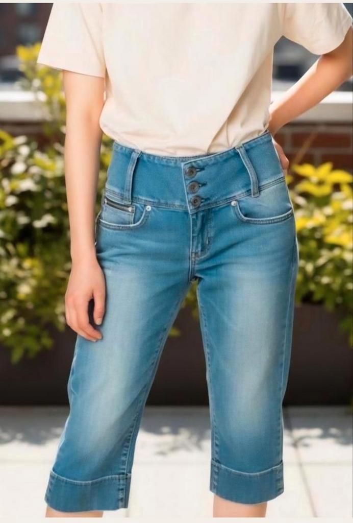 ✨️NOLITA 3-kwart Broek Maat 28 (36) - BUNDELKORTING‼️✨️✨️, Kleding | Dames, Spijkerbroeken en Jeans, Zo goed als nieuw, W28 - W29 (confectie 36)