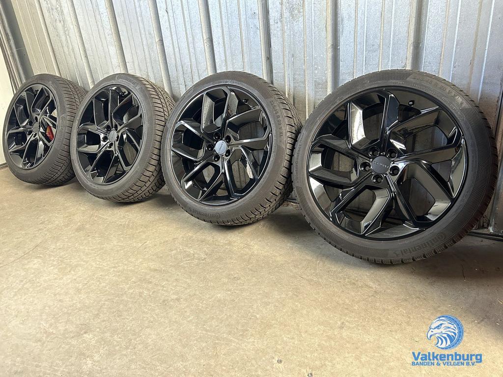 8mm! Originele Lynk & Co 20 inch zwarte velgen 5x108 winterb, Auto-onderdelen, Banden en Velgen, Gebruikt, -, -, Banden en Velgen