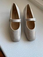Mooie nieuwe geklede damesschoen - leder - merk Hassia, Ophalen, Zo goed als nieuw