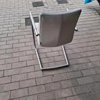 Oud inox stoel gratis., Huis en Inrichting, Ophalen