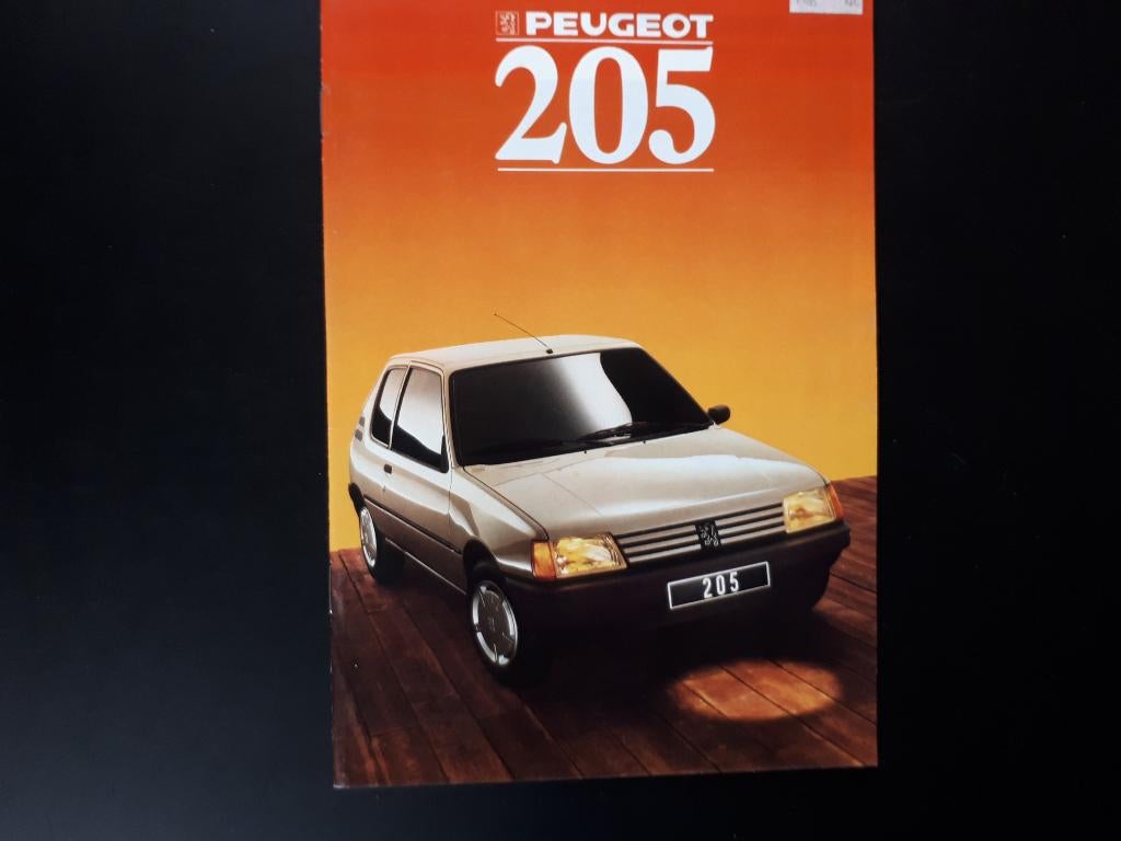 PEUGEOT 205 1988, Livres, Autos | Brochures & Magazines, Enlèvement ou Envoi, Neuf, Peugeot