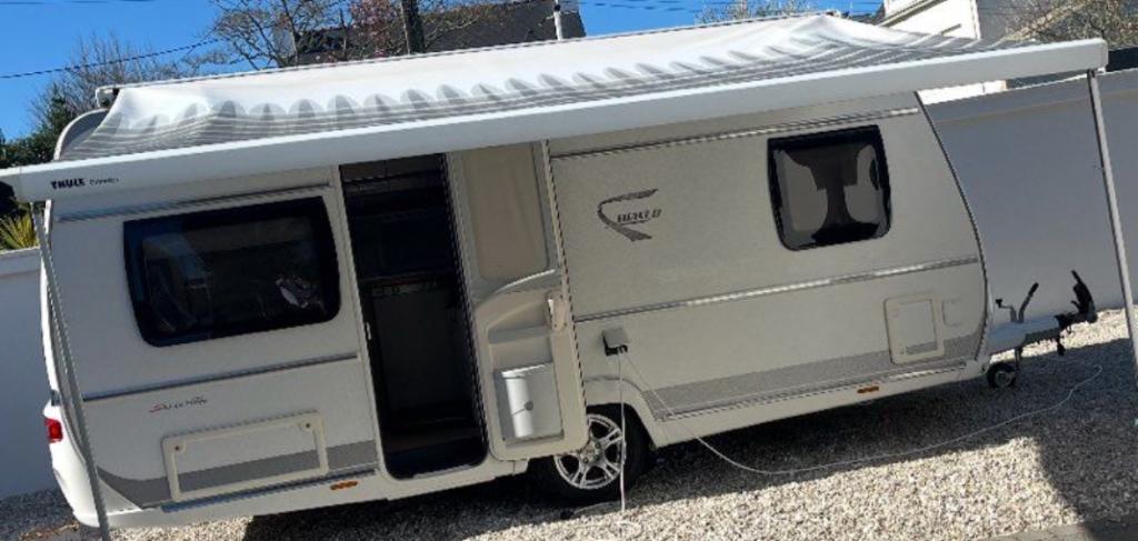 Fendt Bianco 445, Caravanes & Camping, Caravanes, Particulier, jusqu'à 5, Fendt, 2 lits séparés, Grand lit, Lit relevable, Lit dans la longueur