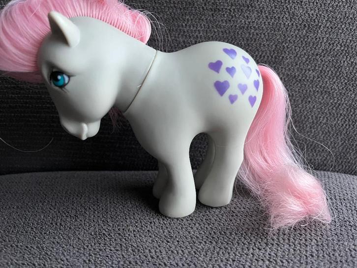 My Little Pony G1 Snuzzle Italy AB eyes, Verzamelen, Poppetjes en Figuurtjes, Verzenden