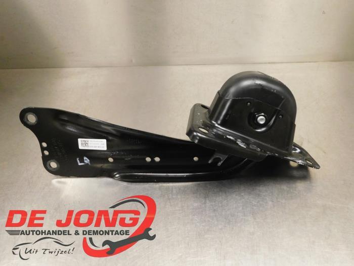 Draagarm links-achter van een Volkswagen Golf, Gebruikt, -, Volkswagen, -