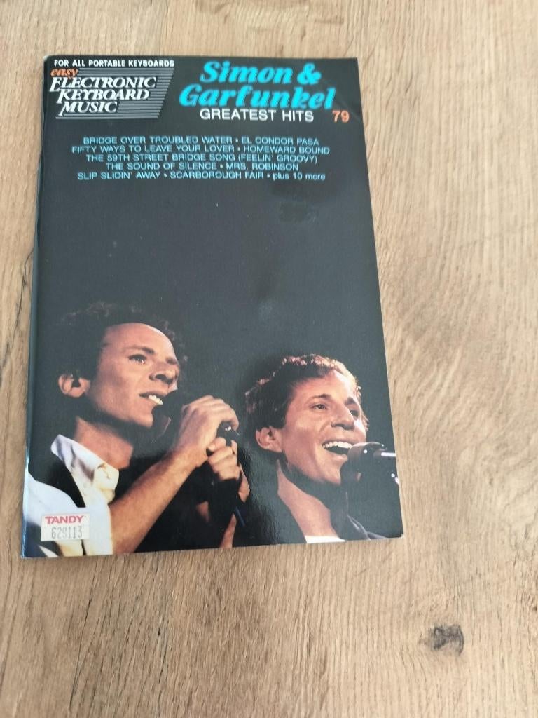 Simon & garfunkel muziek voor electtic key board, Muziek en Instrumenten, Bladmuziek, Ophalen of Verzenden