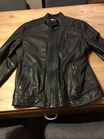 Lederen jas, Motoren, Ophalen