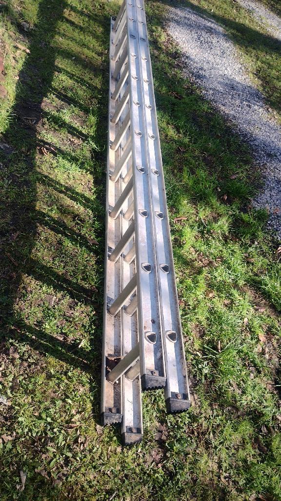 Échelle double télescopique 2 x 12 marches 6m en aluminium, Bricolage & Construction, Échelles & Escaliers, Utilisé, Échelle, 4 mètres ou plus