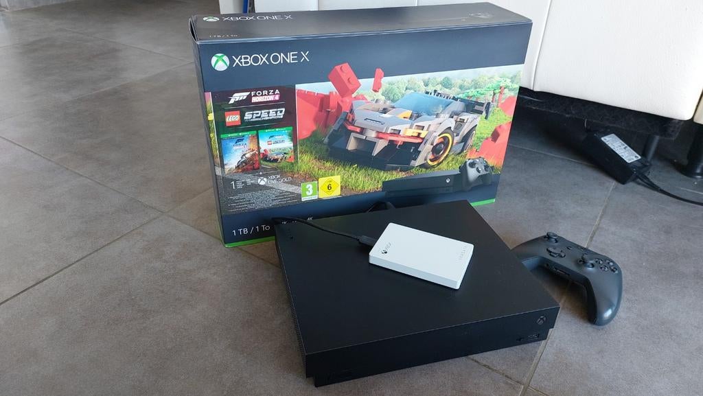 x box one x  1tb, Consoles de jeu & Jeux vidéo, Consoles de jeu | Nintendo NES, Enlèvement