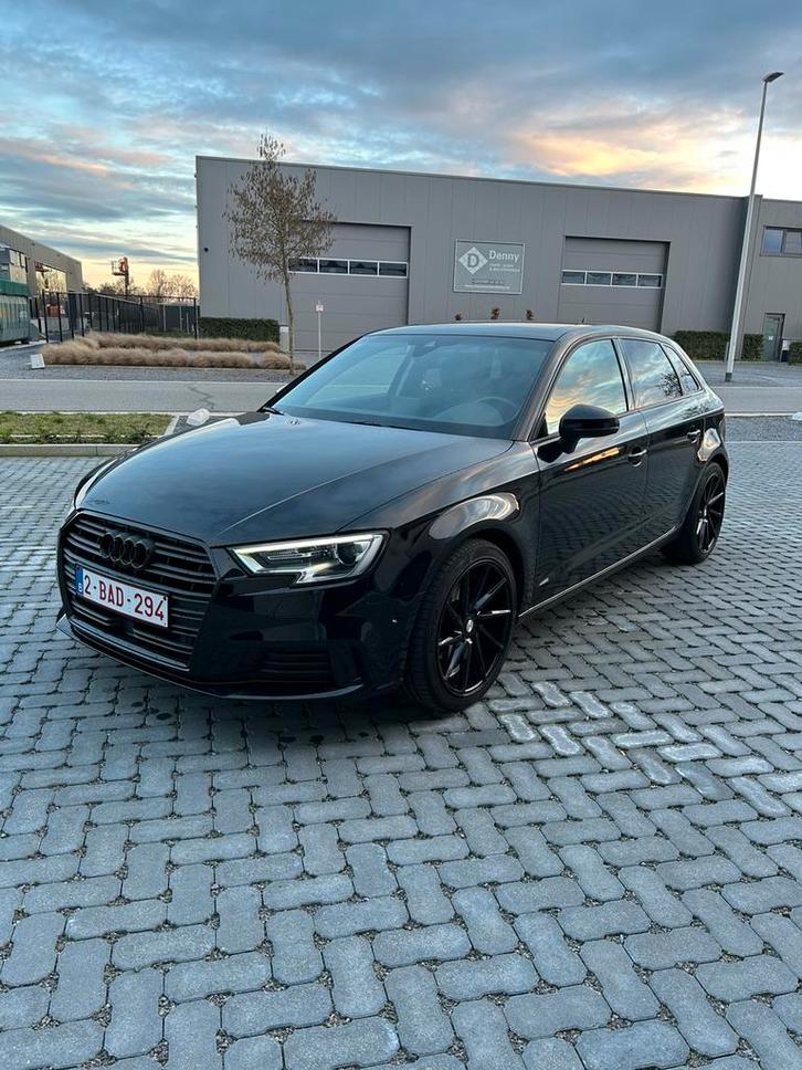 Audi A3 1.6 TDI S-tronic, Autos, Audi, Particulier, A3, ABS, Caméra de recul, Phares directionnels, Régulateur de distance, Airbags