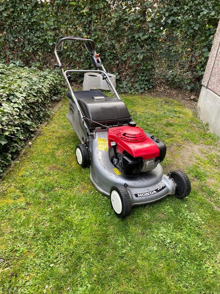 Honda HRD 536, Ophalen, Opvangbak