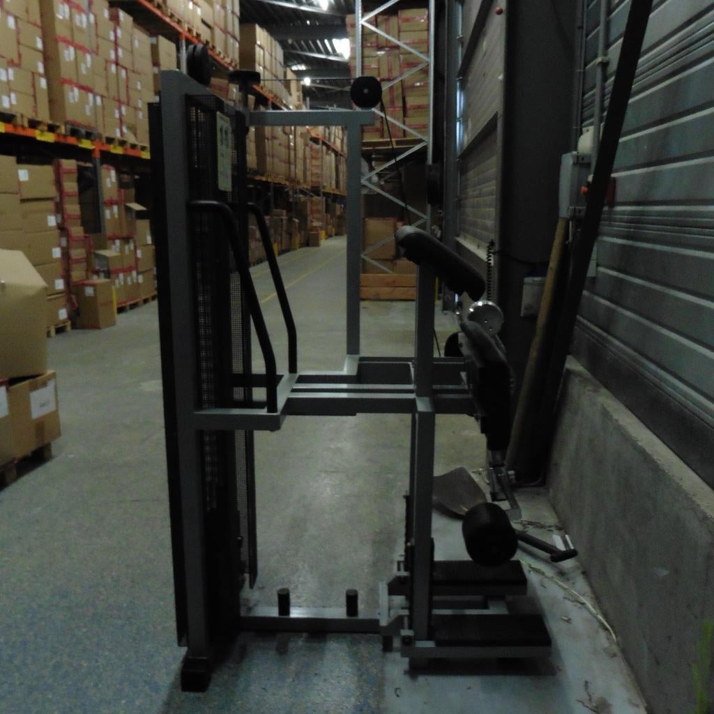 Fitnesstoestel 'Standing leg curl' Technogym, Ophalen, Gebruikt, Krachtstation, Metaal