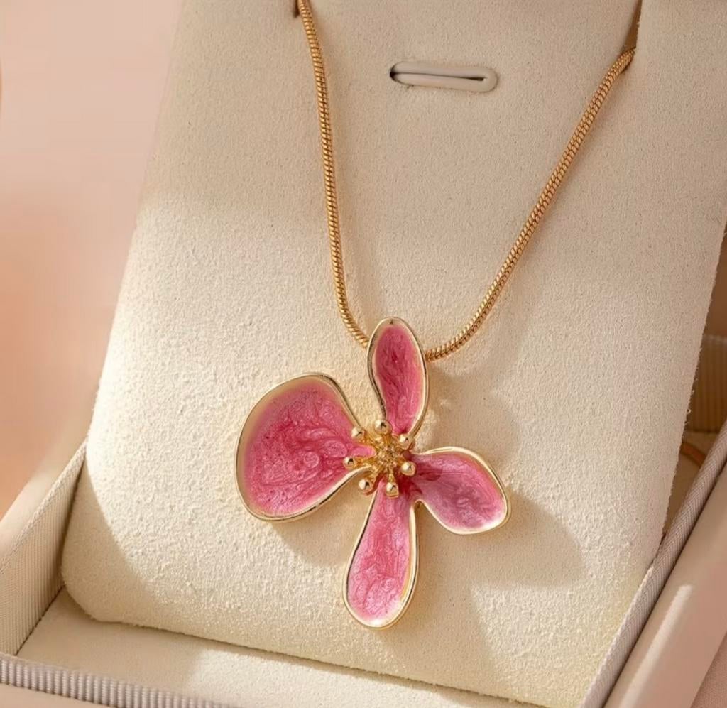 Roze ketting, Ophalen of Verzenden, Zo goed als nieuw