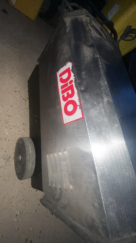 Dibo hoogdrukreineger, Ophalen