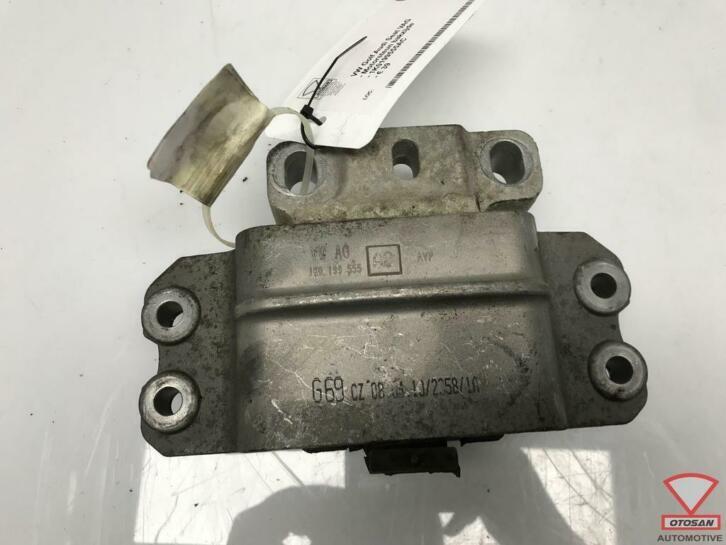 vw golf audi seat support moteur support de godet c t godet, Autos : Pièces & Accessoires, Moteurs & Accessoires, Volkswagen, Utilisé