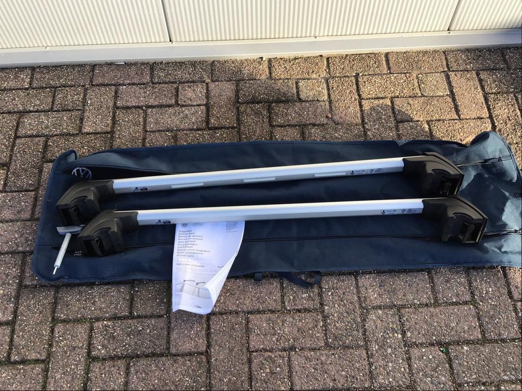 Originele Volkswagen Passat dakdragers, Auto diversen, Dakdragers, Zo goed als nieuw, Ophalen of Verzenden