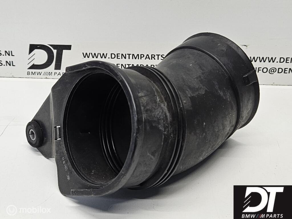 Inlaatbuis BMW M5 E60 S85 V10 S85B50 13717834757, Gebruikt, Ophalen of Verzenden, BMW, BMW