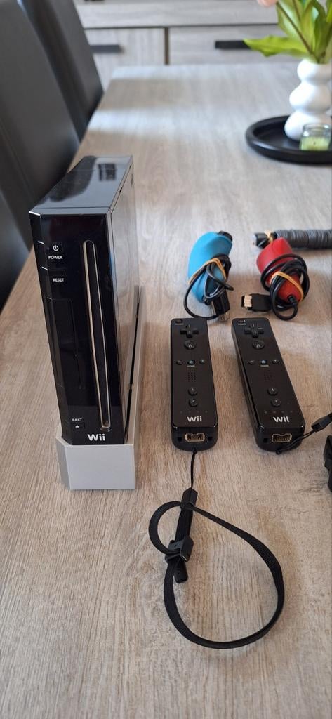 SETS NINTENDO WII, Enlèvement ou Envoi, Comme neuf, Avec 2 manettes, Avec jeux