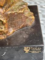 Statue en bronze Paor A., Enlèvement ou Envoi, Bronze