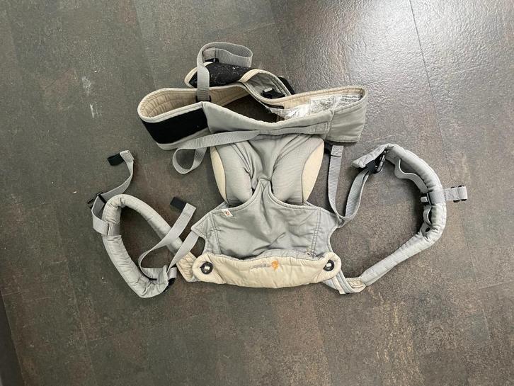 ergobaby 360 met infant insert voor baby's vanaf 3,2 kg, Kinderen en Baby's, Babydragers en Draagdoeken, Zo goed als nieuw, Draagzak