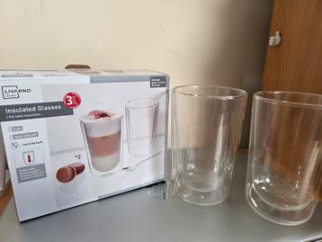 Dubbelzijdige latte macchiato-glazen  beschikbaar voor biedingen
