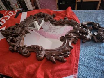 Houten spiegel baroque stijl beschikbaar voor biedingen