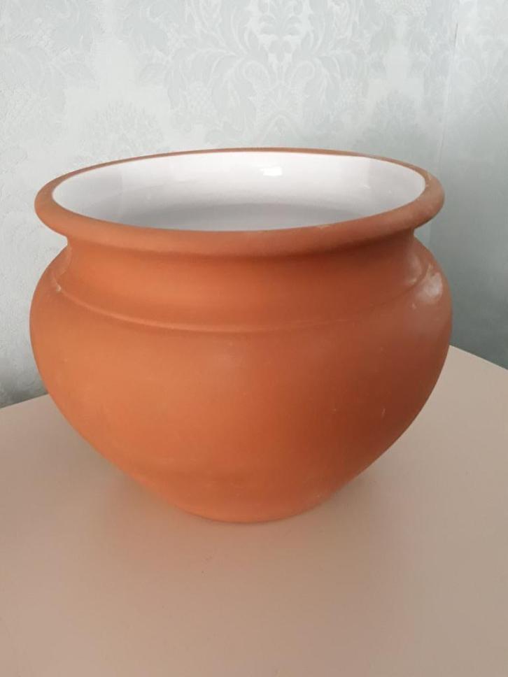 vintage terracotta bloempot binnenkant wit geglaz. H: 18 cm, Tuin en Terras, Bloempotten, Zo goed als nieuw, Terracotta, Binnen