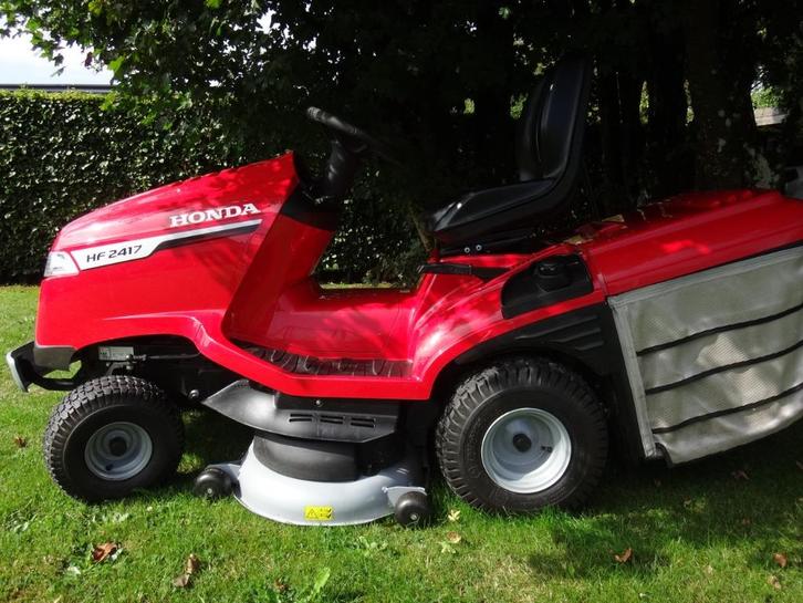 Honda HF 2417 gazontractor als nieuw, Tuin en Terras, Zitmaaiers, Zo goed als nieuw, 90 tot 120 cm, Elektrische starter, Opvangbak