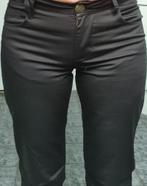 Magnifique pantalon CNB taille 28 — neuf avec étiquette, Vêtements | Femmes, Jeans, Neuf, W28 - W29 (confection 36), CNB, Noir