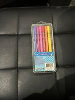 Bic de differente couleur, Ophalen, Zo goed als nieuw