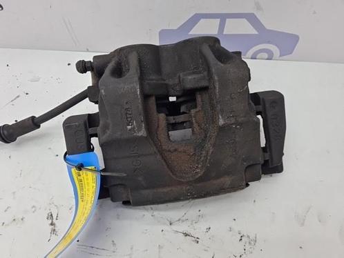 Remklauw (Tang) links-voor van een Mercedes ML-Klasse, Auto-onderdelen, Remmen en Aandrijving, Mercedes-Benz, Gebruikt, 3 maanden garantie
