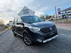 Dacia Lodgy Stepway 1.2 TCe 5 PLACES * AIRCO * GPS *CAMERA, Autos, Dacia, Argent ou Gris, Achat, Euro 6, Entreprise