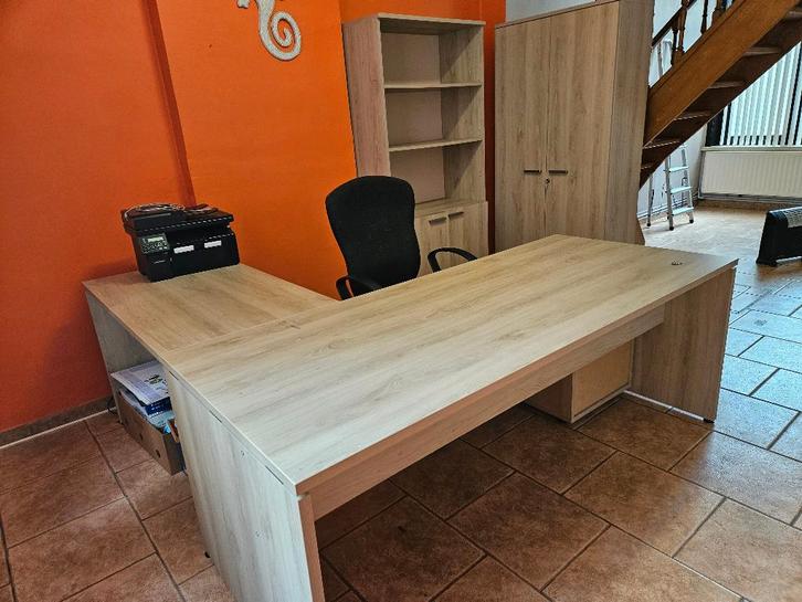 Beukenkleurige bureauset, Huis en Inrichting, Bureaus, Zo goed als nieuw, Bureau, Ophalen