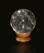 Halfedelstenen bollen: tijgeroog en bergkristal, Verzamelen, Mineralen en Fossielen, Ophalen of Verzenden, Mineraal