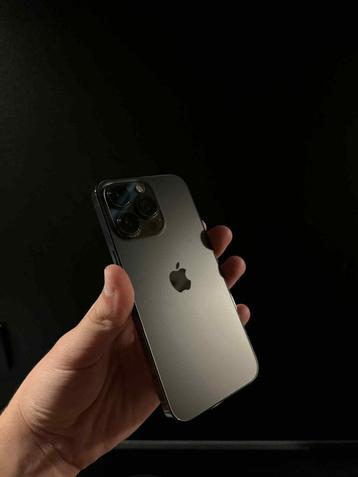 IPhone 13 pro 128gb 5G beschikbaar voor biedingen