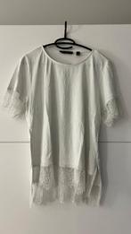 BPC witte T-shirt met kant, Vêtements | Femmes, T-shirts, Taille 42/44 (L), Manches courtes, Enlèvement ou Envoi, Comme neuf