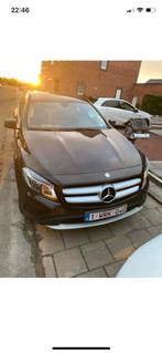Mercedes GLA 200d, Auto's, 100 kW, 4 cilinders, Bruin, 1505 kg