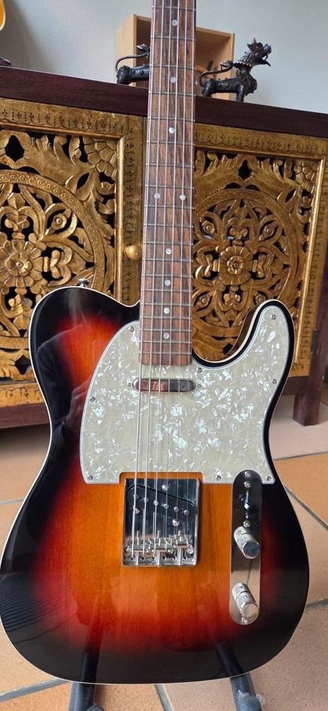 Baritone - Squier Classic Vibe Baritone Custom telecaster, Muziek en Instrumenten, Snaarinstrumenten | Gitaren | Elektrisch, Zo goed als nieuw