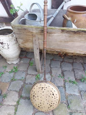 oude geel koperen verwarmings bedpan, eind 1800 beschikbaar voor biedingen