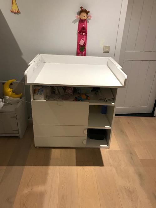 Kinderbed en verzorgtafel, Kinderen en Baby's, Kinderkamer | Inrichting en Decoratie, Gebruikt, Overige typen, Ophalen