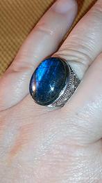 Zilveren ring met blauwe labradoriet, Blauw, Nieuw, Ophalen of Verzenden, Met edelsteen