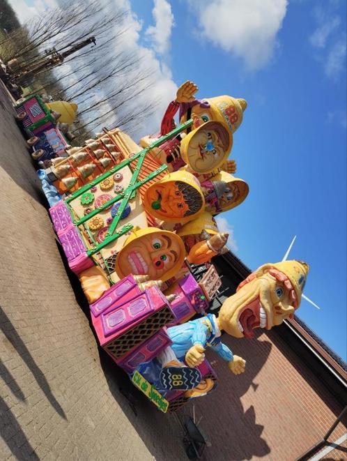 Carnavals wagen, Hobby en Vrije tijd, Feestartikelen, Nieuw, Feestartikel, Ophalen