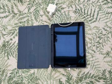 IPad Air 2 (2nd Gen) A1566 Space Grey beschikbaar voor biedingen
